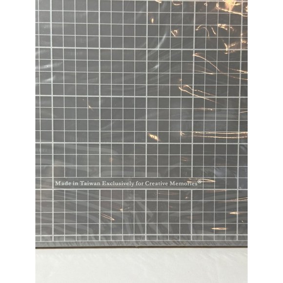 Creative Memories Cutting Mat 12.5" x 10.5" NO BLADES Still Sealed New Old Stock - Picture 5 of 7